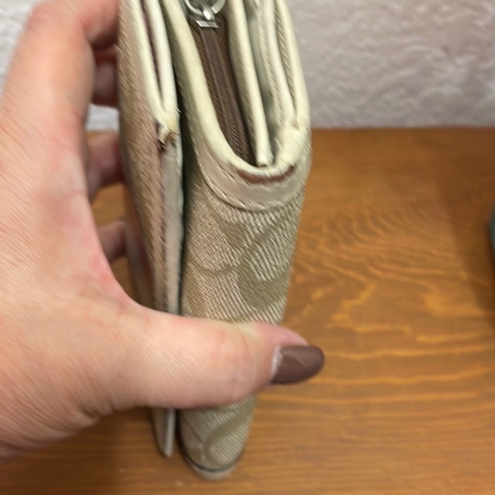Coach Beige and Pink Monogram mid size Wallet - Picture 2 of 6